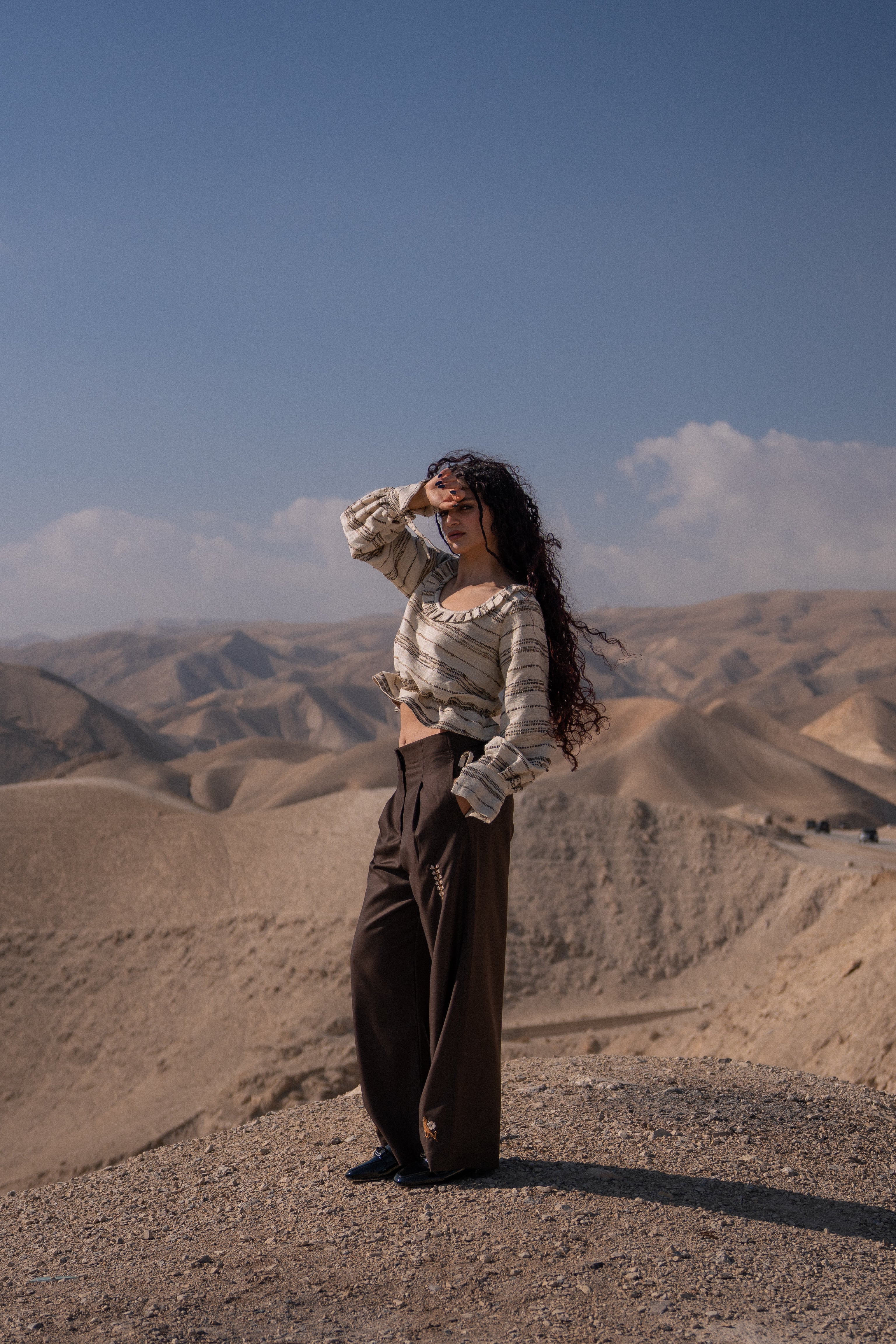 Cyra hand-woven silk top - Image 5