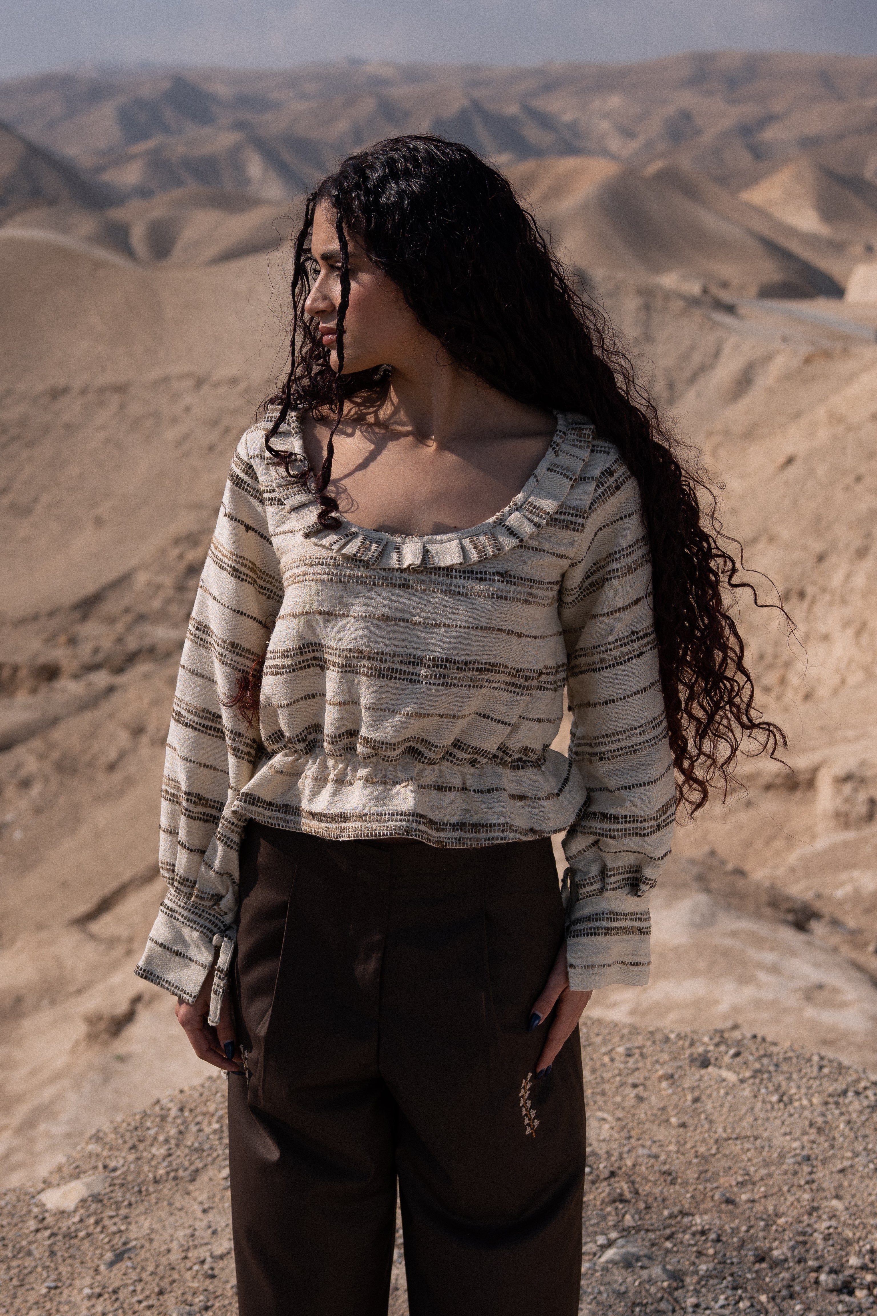 Cyra hand-woven silk top - Image 6