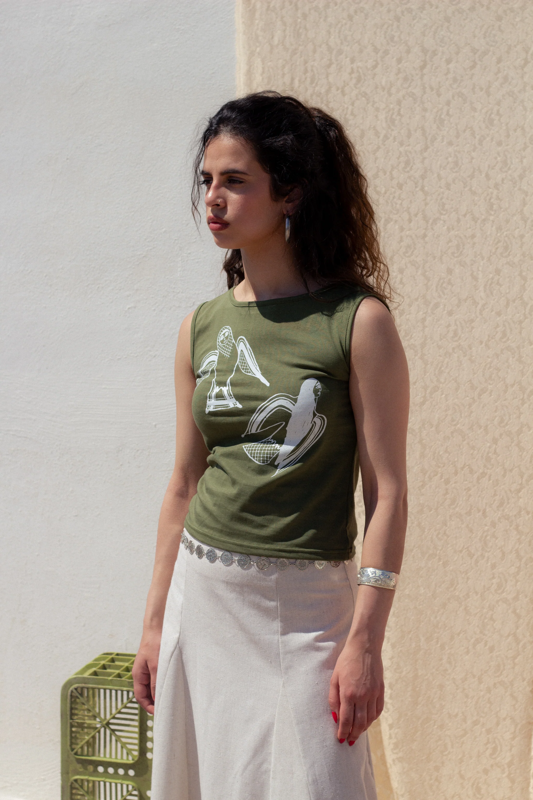 Free as a Bird tank - Image 2