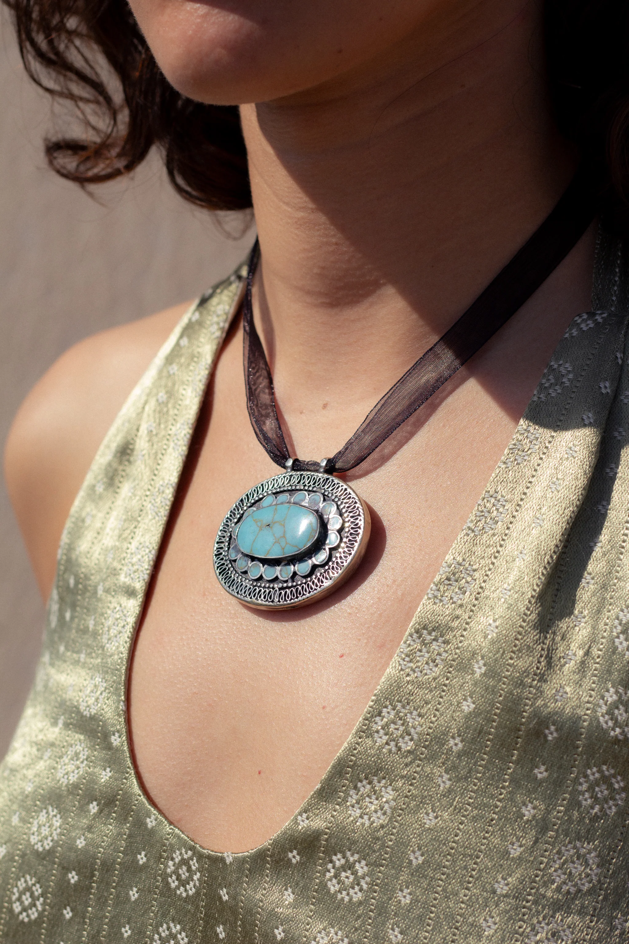 Samara chunky necklace