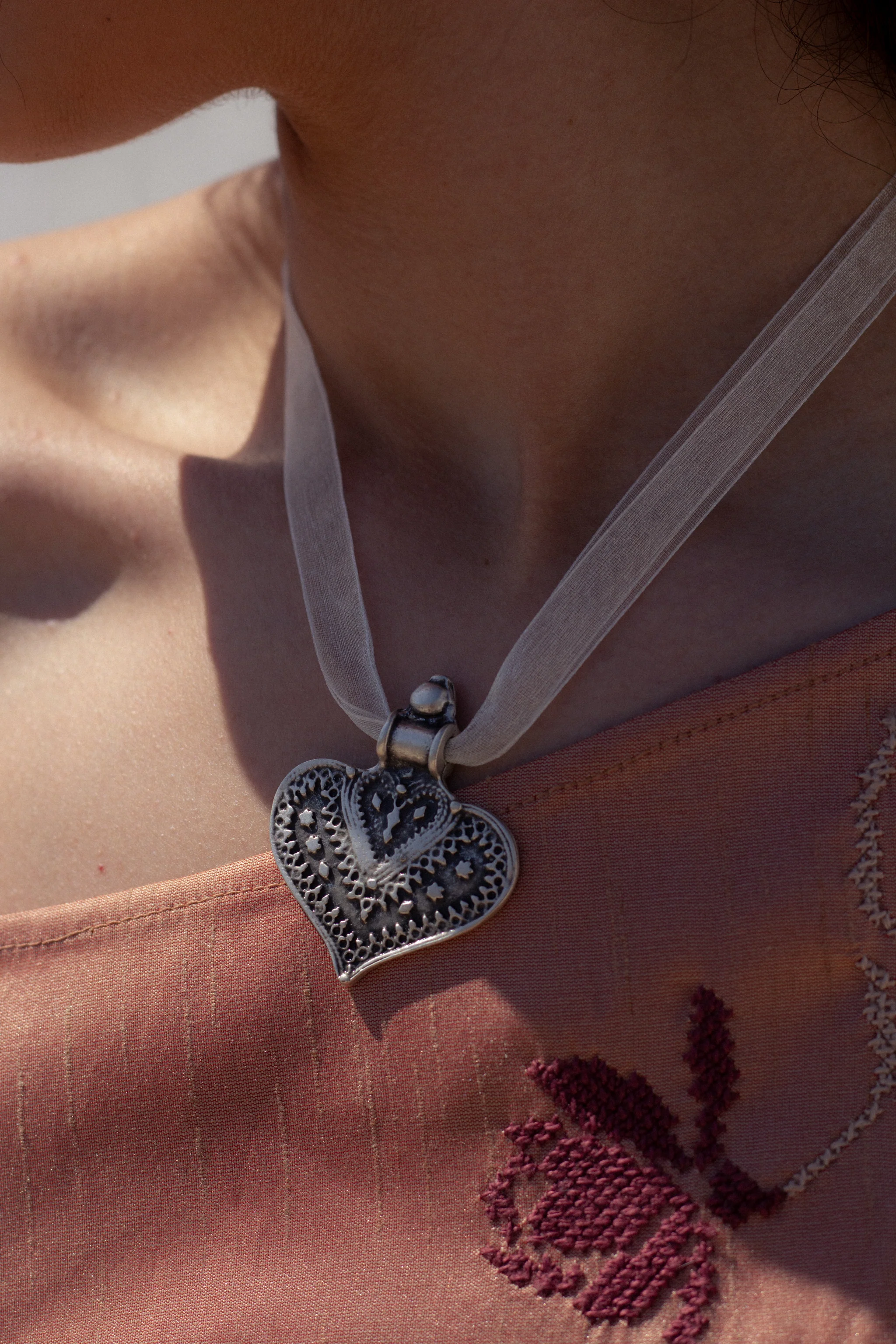 Samara chunky necklace - Image 2