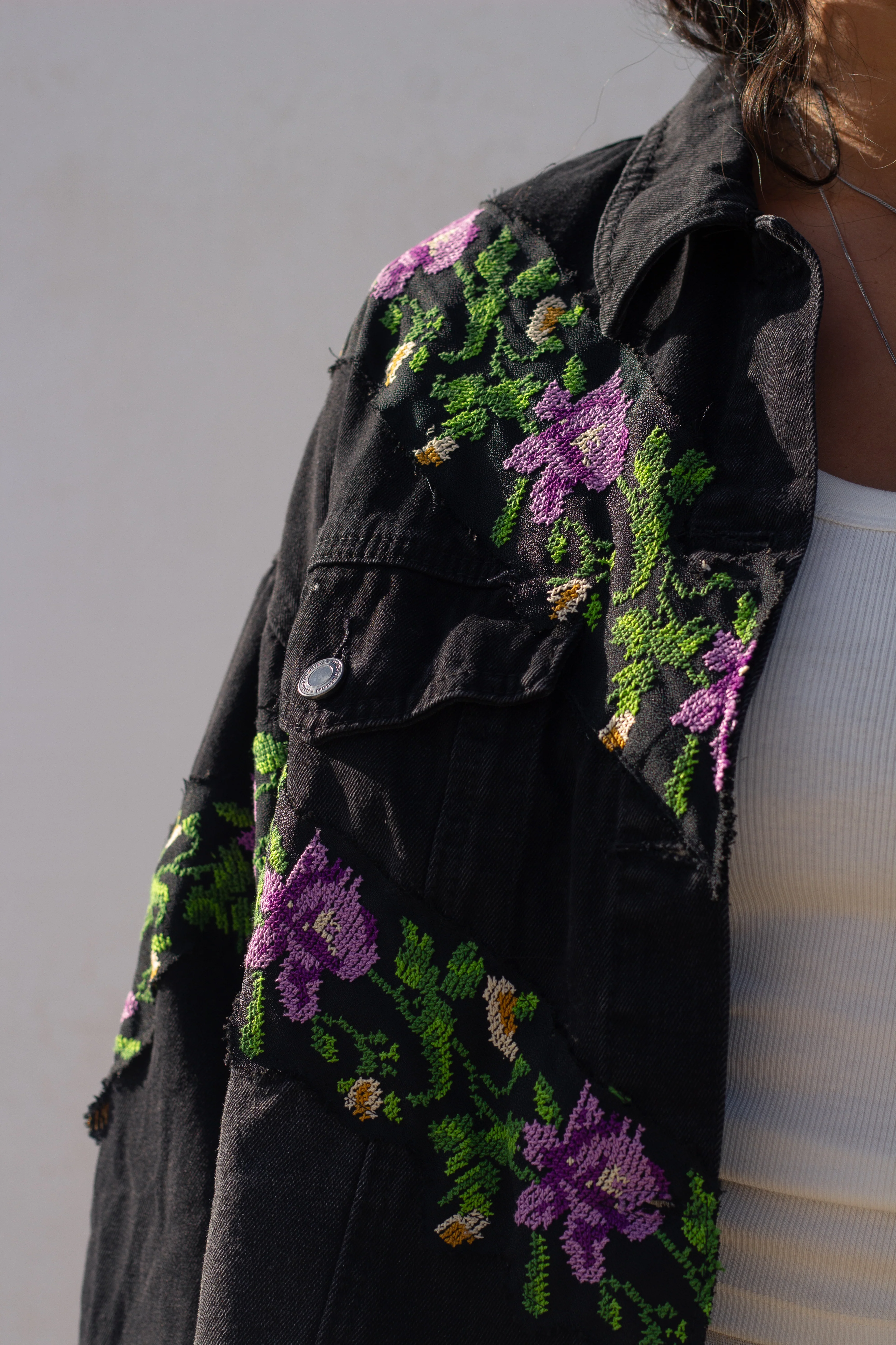 Tatreez jacket no. 9 - Image 4