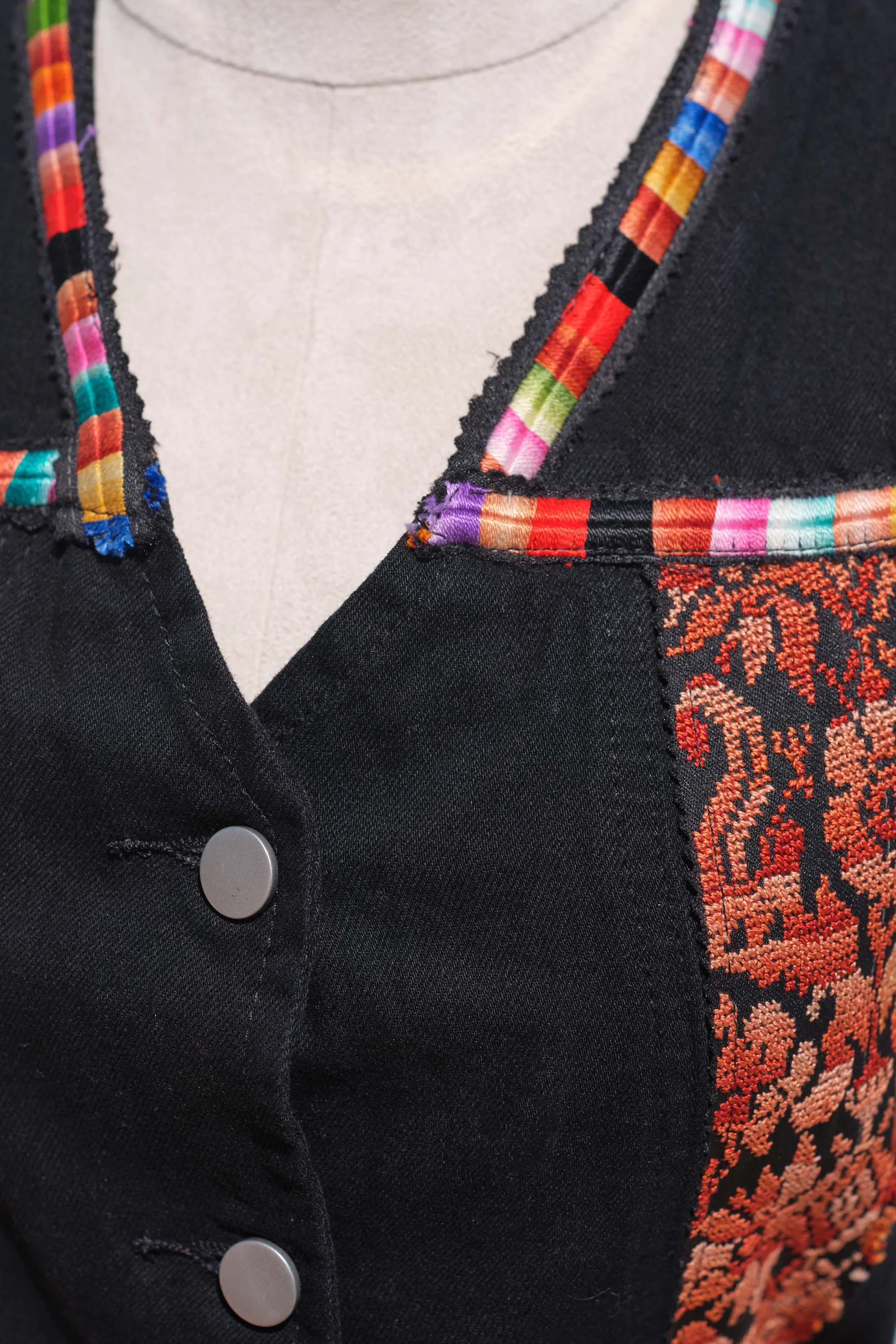 Tatreez Vest no. 4 - Image 3
