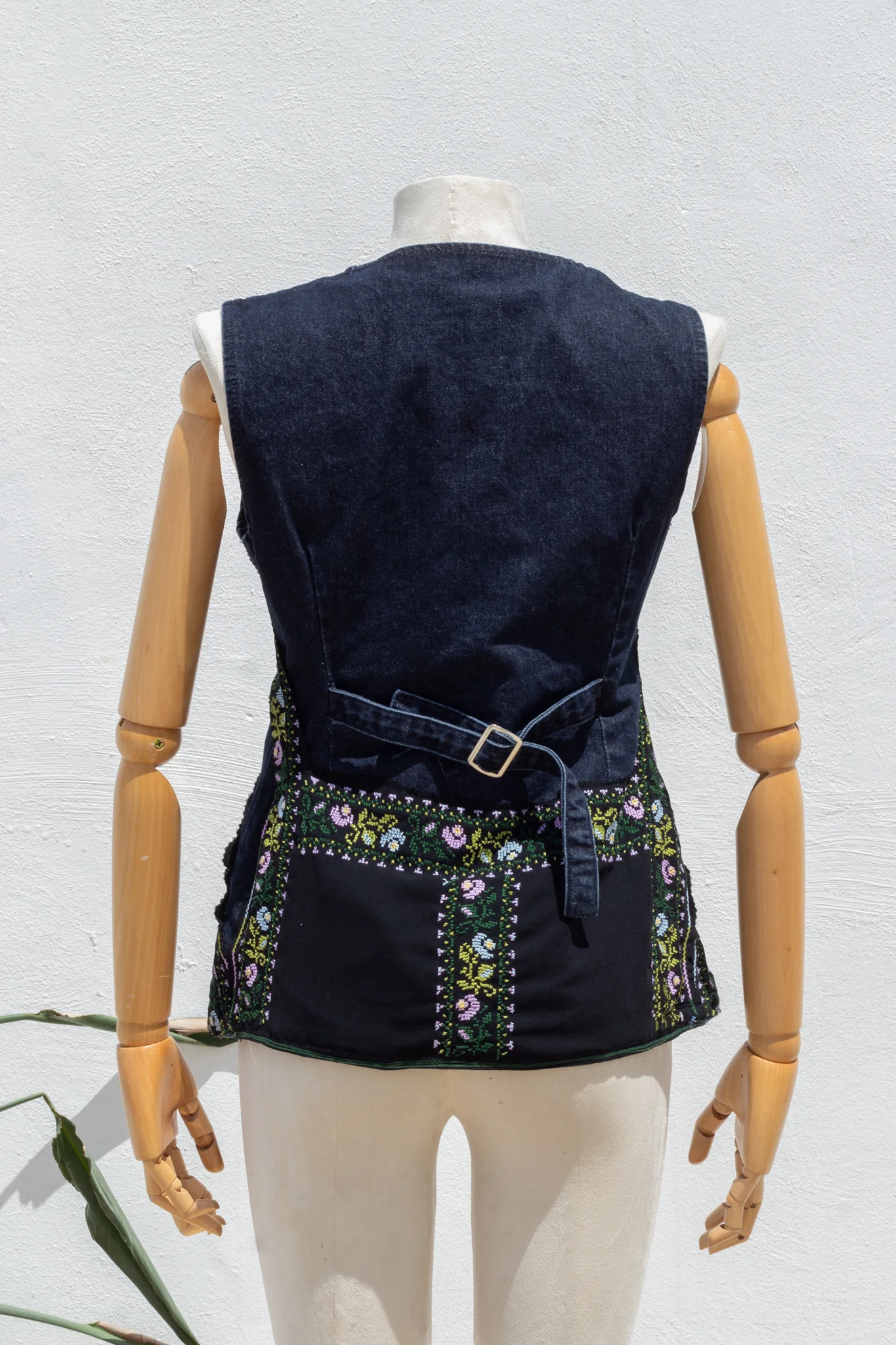 Tatreez Vest no. 10 - Image 3