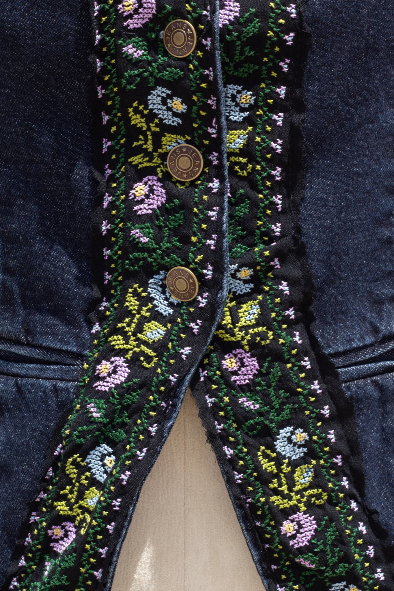 Tatreez Vest no. 11 - Image 3