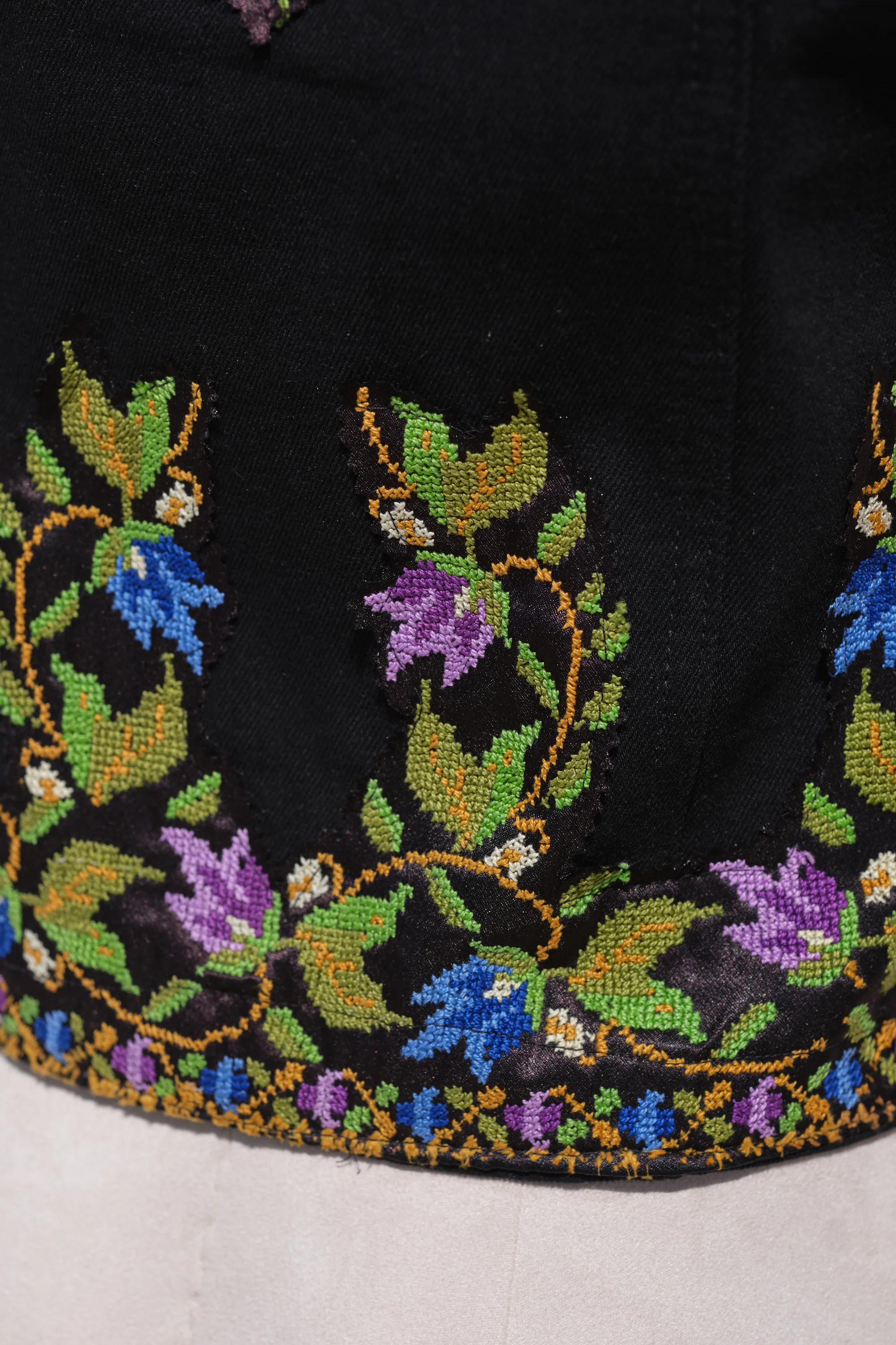 Tatreez Vest no. 3 - Image 3