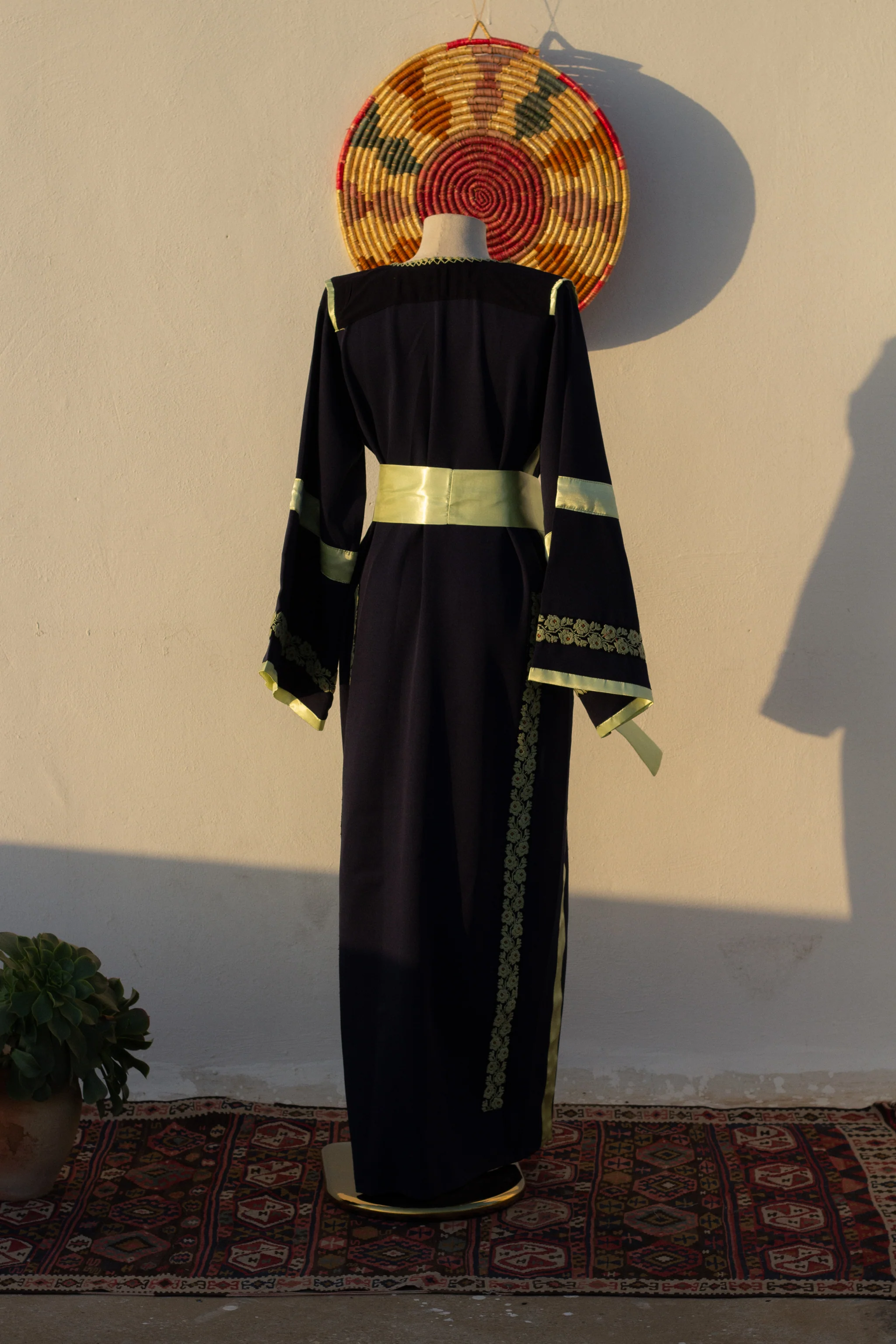 thob no. 13 - Image 5