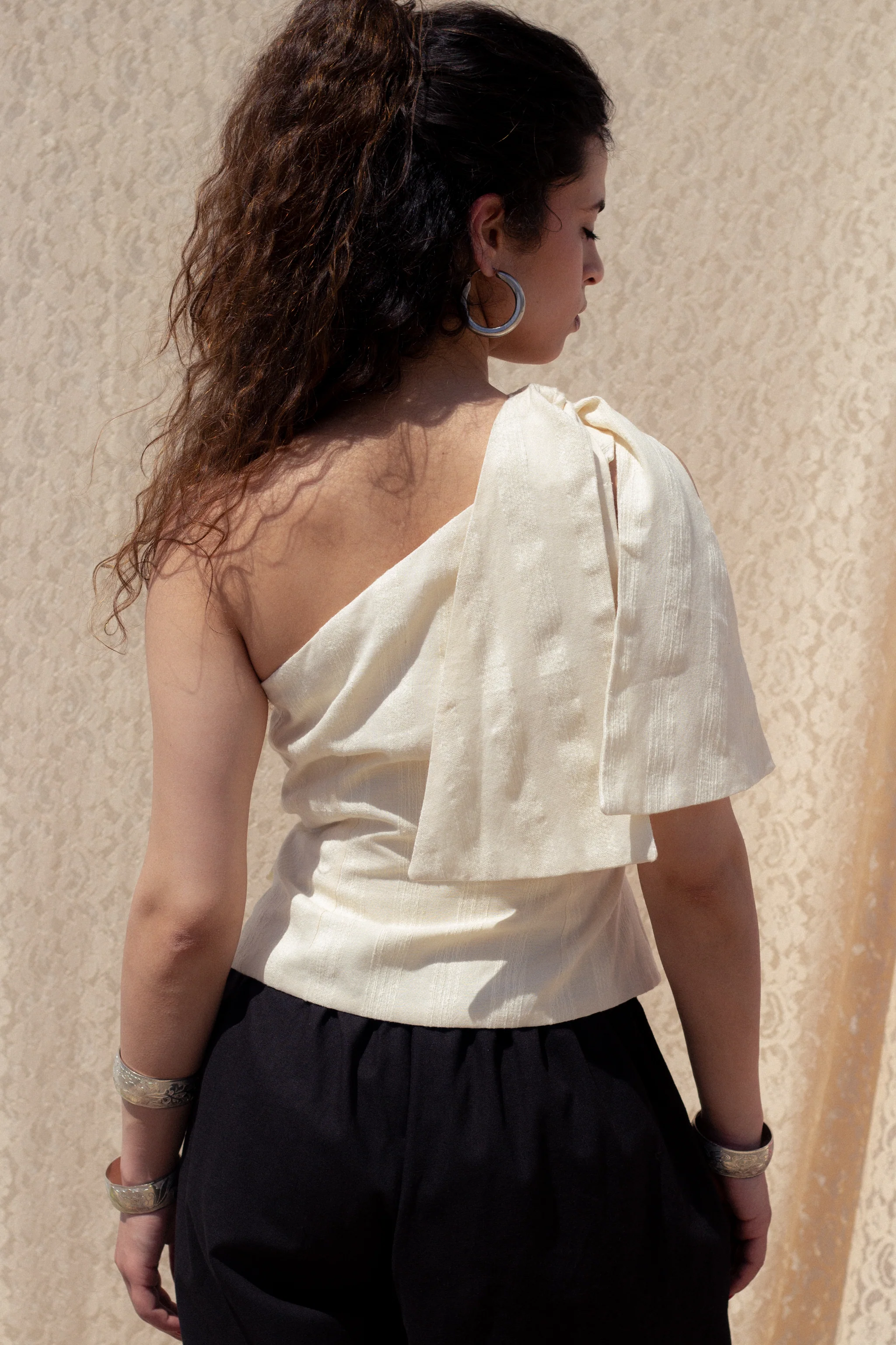 Zada wrap vest (embroidered) - Image 4